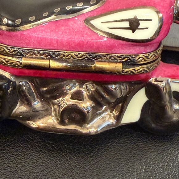 Limoges France Pink Motorcycle Porcelain Trinket Box Hand Painted Collectible - Picture 6 of 6
